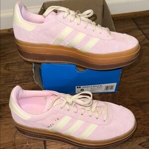 Adidas Women's Pink and White Gazelle Bold Sneakers Size 7.5